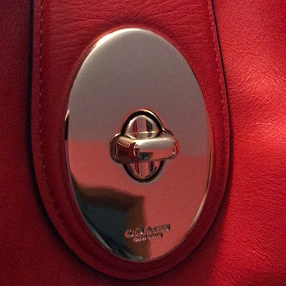 Coach Smooth Leather Carlyle SHB F37637 - Picture 7 of 8